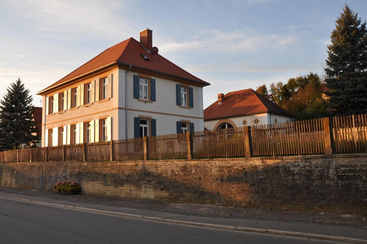 Ferienwohnung Altes Pfarrhaus Bargen Экстерьер фото